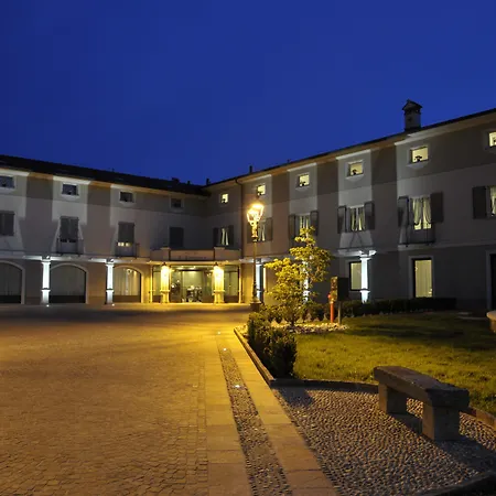 Il Corazziere Hotell Merone